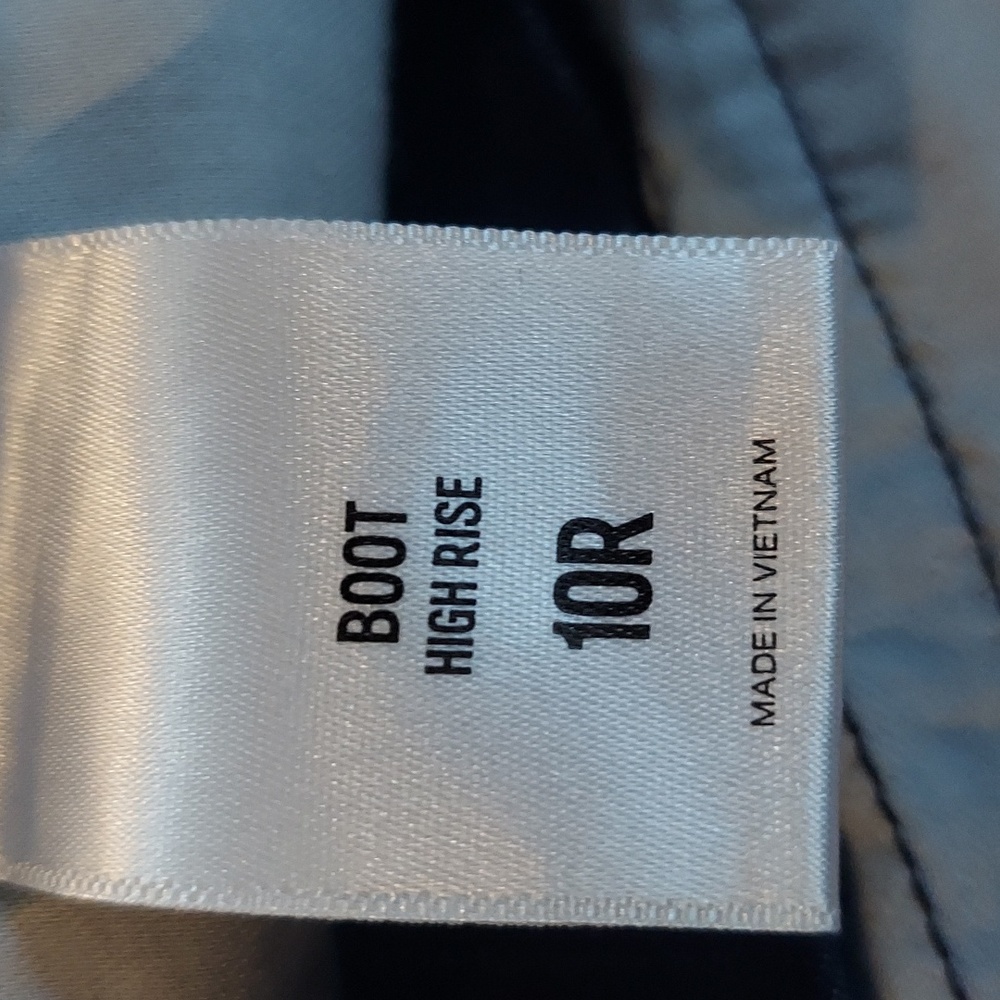 Express High Rise Boot Cut Jean - Picture 4 of 5